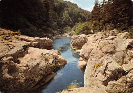 07 Issarlès Le Saut De La Loire    (Scan R/V) N°   21   \PB1107 - Privas