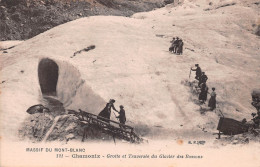 74  Chamonix-Mont-Blanc Grotte Et Traversée Du Glacier Des Bossons (Scan R/V) N°   24   \PB1128 - Chamonix-Mont-Blanc