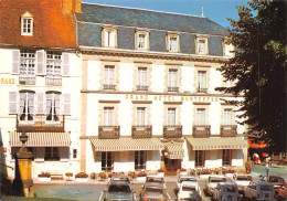 03  Bourbon-l'Archambault  Hotel MONTESPAN-TALLEYRAND Le Logis Sevigne  (Scan R/V) N°   33   \PB1127 - Bourbon L'Archambault