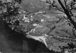 38  La Salette-Fallavaux Vue Plongeante Sur Le Cimetière Canadien  Et L'église      (Scan R/V) N°   10   \PB1125 - Grenoble