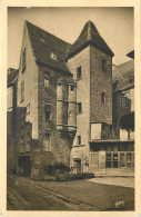 24 Dordogne  Sarlat   Hôtel Rue Des Consuls    N° 30\MN6034 - Sarlat La Caneda