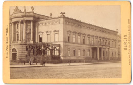 Fotografie J.F. Stiehm, Berlin, Ansicht Berlin, Palais Kaiser Wilhelm I.  - Places
