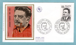 FDC France 1977 - Edouard Herriot - Homme D'État - YT 1953 - 10 Troyes Et 69 Lyon (soie) - 1970-1979