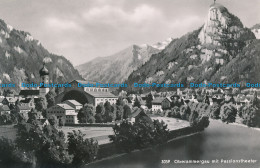 R045961 Oberammergau Mit Passionstheater. H. Kronburger. RP - Welt