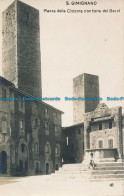 R046193 S. Gimignano. Piazza Della Cisterna Con Torre Dei Becci - Welt