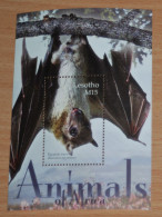 LESOTHO 2004, Bats, Mammals, Animals, Fauna, Souvenir Sheet, MNH** - Pipistrelli