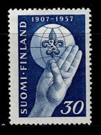 FIN-01- FINLAND - 1957 - MNH -SCOUTS- SCOUT SALUTE - Nuovi