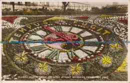 R048271 Floral Clock. West Princes Street Gardens. Edinburgh. RP - Monde