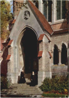 St. Ottilien, Erzabtei, Herz-Jesu-Kirche, Kirchenportal - Landsberg