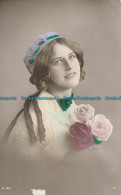 R048418 Old Postcard. Woman. Rotary. RP. 1912 - World