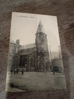 CARTE POSTALE LE NOUVION EN THIERACHE L'EGLISE En L'État Sur Les Photos - Otros & Sin Clasificación