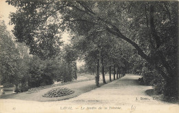 CPA Laval-Le Jardin De La Perrine-27     L2902 - Laval