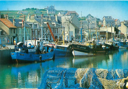 Port En Bessin - Les Chalutiers A Quai     Y 246 - Port-en-Bessin-Huppain