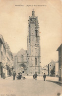 CPA Bressuire-L'église Et Place Notre Dame    L2903 - Bressuire