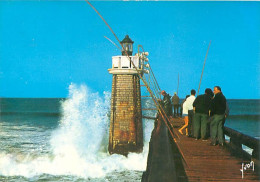 Capbreton - Effet De Vague Sur Le Phare    Y 247 - Capbreton