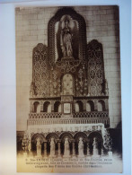 Statue De Sainte Enimie, Reine Mérovingienne, Fille De Clotaire II ... Carte Inédite (13799) - Altri & Non Classificati