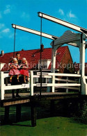 73126135 Marken Hebebruecken Trachtenmaedchen Marken - Other & Unclassified