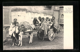 AK Le Caire, Charrette Transportant Des Femmes Arabes  - Ohne Zuordnung