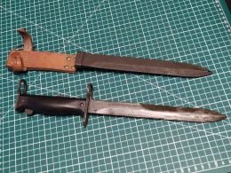 BAIONNETTE 49/56 DE 1959, 1ER MODELE, CUIR DU FOURREAU MAT TULLE - Armes Blanches