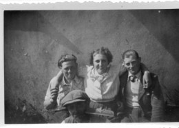 Photographie Photo Vintage Snapshot Femme Mode Trio - Persone Anonimi