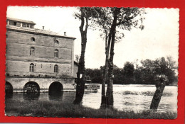 (RECTO / VERSO) PORCHERES EN 1957 - N° 109/1 - LE MOULINS DU BARRAGE - LEGERS PLIS - BEAU CACHET - FORMAT CPA - Autres & Non Classés