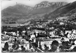 Challes Les Eaux - Vue Partielle , Le Nivolet Et Le Pennay ( En Avion Au-dessus De ...) - Altri & Non Classificati