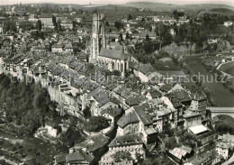 12708586 Fribourg FR Altstadt Kirche Fliegeraufnahme Fribourg - Sonstige & Ohne Zuordnung