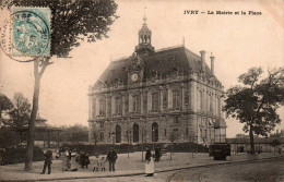 N°2367 W -cpa Ivry -la Mairie Et La Place- - Ivry Sur Seine