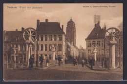 Ansichtskarte Tournai Belgien Zugbrücke Strassenansicht Kirche - Otros & Sin Clasificación