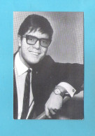 CLIFF  RICHARD   - FOTOKAART  (2 Scans) (15.496) - Entertainers