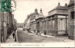 62 SAINT OMER - La Rue Carnot Et Le Musée - Saint Omer