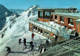 CPM - Piz Corvatsch (3451 M) Bergrestaurant (3303 M) - Éditions Photoglob AG, Zurich - Otros & Sin Clasificación