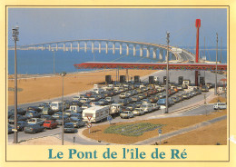 17-LE PONT DE L ILE DE RE-N°3798-D/0133 - Andere & Zonder Classificatie