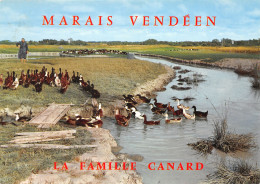 85-LE MARAIS VENDEEN-N°3799-A/0135 - Otros & Sin Clasificación