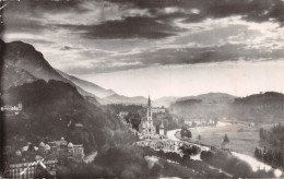 65-LOURDES-N°3798-E/0311 - Lourdes