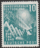 BRD: 1949, Mi. Nr. 111, Eröffnung Des Ersten Deutschen Bundestages, Bonn, 10 Pfg. Richtfest.  **/MNH - Unused Stamps