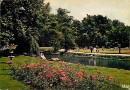 80 - Amiens - Le Jardin Du Zoo - Etat Pli Visible - CPM - Voir Scans Recto-Verso - Amiens