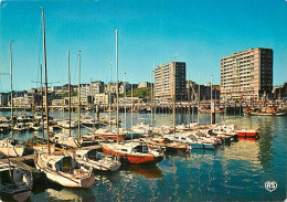 62 - Boulogne Sur Mer - Le Port De Plaisance Et Le Quai Gambetta - Bateaux - Immeubles - Buildings - CPM - Voir Scans Re - Boulogne Sur Mer