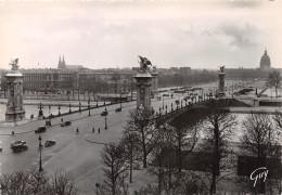 75-PARIS LE PONT ALEXANDRE III-N°3804-C/0287 - Other & Unclassified