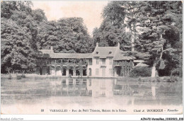 AJNP2-78-0121 - VERSAILLES - Parc Du Trianon - Maison De La Reine - Versailles (Castillo)