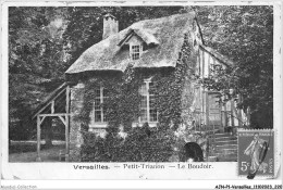 AJNP1-78-0111 - VERSAILLES - Petit Trianon - Le Boudoir - Versailles (Schloß)