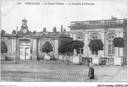 AJNP1-78-0078 - VERSAILLES - Le Grand Trianon - Le Pavillon De L'horloge - Versailles