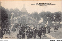 AJNP6-56-0604 - SAINTE-ANNE-D'AURAY - Défilé Des Pelerinages Avec Leurs Drapeaux Et Bannières à La Scala Sancta - Sainte Anne D'Auray