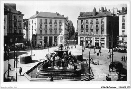 AJNP9-1059 - FONTAINE - Nantes - La Place Royale Et La Rue Crebillon - Andere & Zonder Classificatie