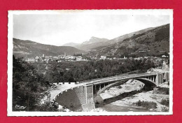 AA167a   66 PYRENEES ORIENTALES ARLES SUR TECH NOUVEAU PONT ET VUE GENERALE EN 1953 - Autres & Non Classés