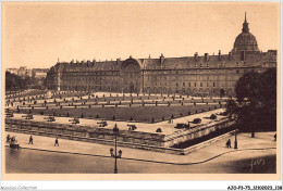 AJOP3-75-0310 - PARIS - L'hotel Des Invalides Vu De L'esplanade - Cafés, Hotels, Restaurants