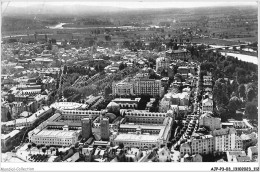 AJPP3-03-0348 - VICHY - Reine Des Villes D'eaux - Vue Panoramique Prise En Avion - Vichy