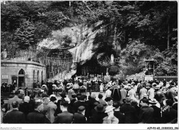 AJPP2-65-0253 - LOURDES - La Grotte Miraculeuse - Lourdes