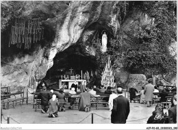 AJPP2-65-0250 - LOURDES - La Grotte Miraculeuse Dont Le Nouvel Autel En Marbre Des Pyrenees - A Ete Consacre  - Lourdes