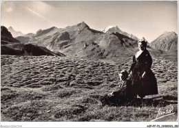 AJPP7-73-0781 - COL DU PETIT SAINT-BERNARD - Frontiere Franco-Italienne - Tarines Au Col Du Petit Saint-Bernard - Other & Unclassified